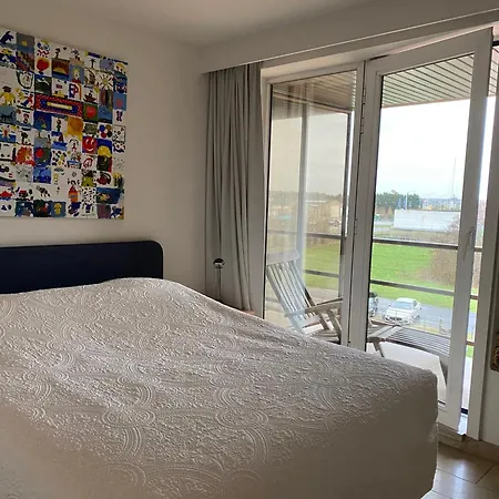Aan De Yachthaven Appartement *